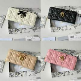 Picture of Dior Wallets _SKUfw240129809fw